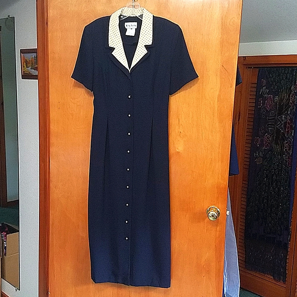 Miss Dorby size 12, 3/4 Length Dress with removable collar, navy blue